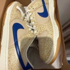Nike Kids' Blue and Tan Sneakers